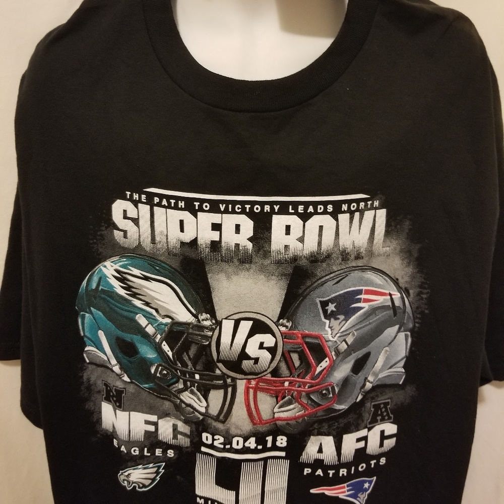Large Philadelphia Eagles - Patriots 2018 Shirt